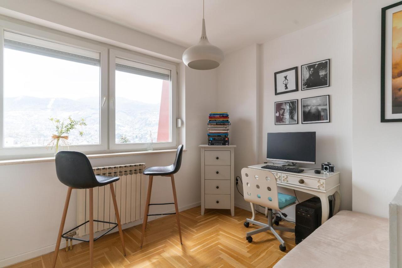 Oz Apartment Sarajevo - Amazing View - 5 Min. From Center Exterior foto